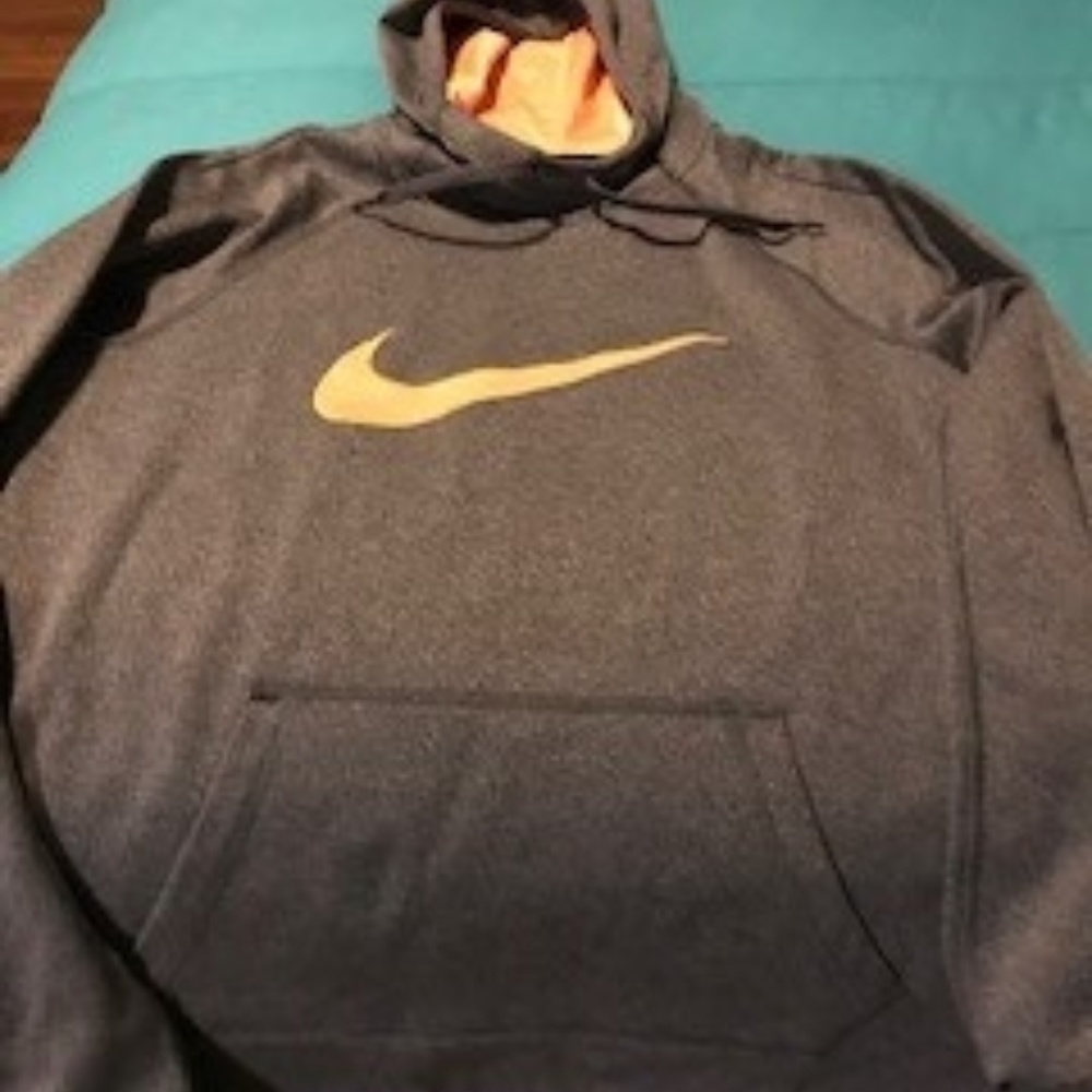 Ladies Nike Gray Sweatshirt - New
